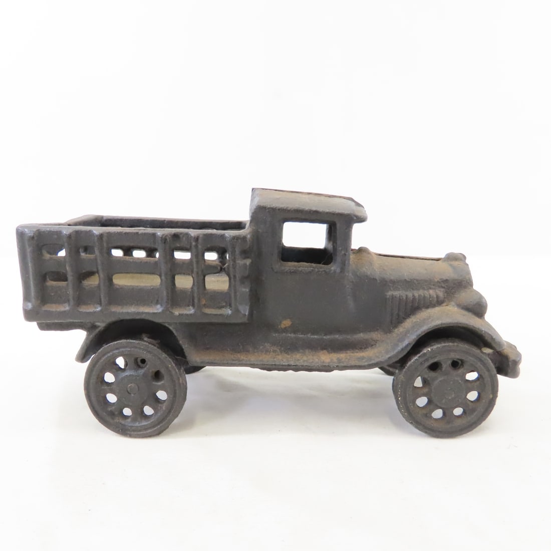 4 Vintage Cast Iron Toy Cars and Trucks - 8