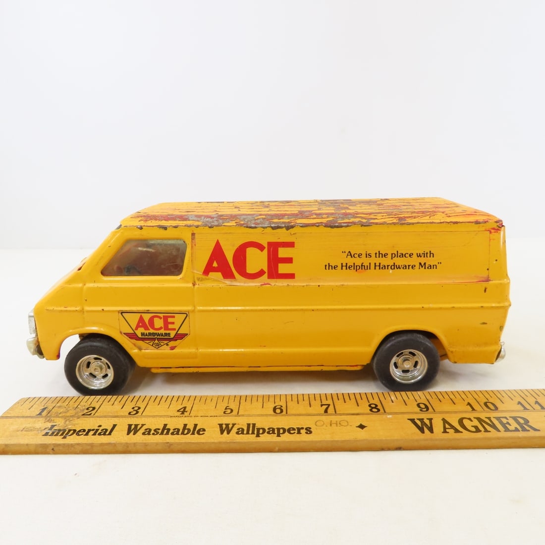 ERTL ACE Hardware #1976 & STK#3521 Vans - 2