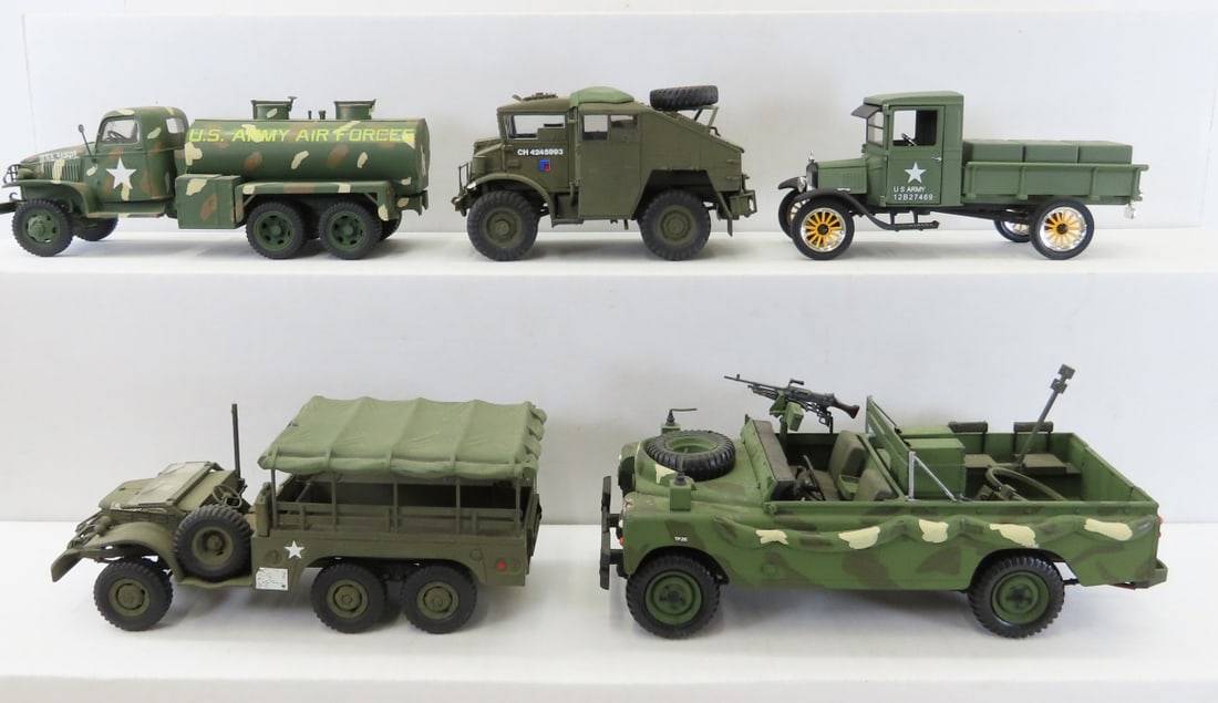 5 Custom Painted Model US Army Vehicles: 5 Custom Painted Model US Army Vehicles - 3 look like kit builds, 1 is Road Signature 1923 Model TT Pick Up, tanker is Italian Otalaereo. all approx 1/24 scale. LOT SIZE: 12x9x4" 2 LBS All