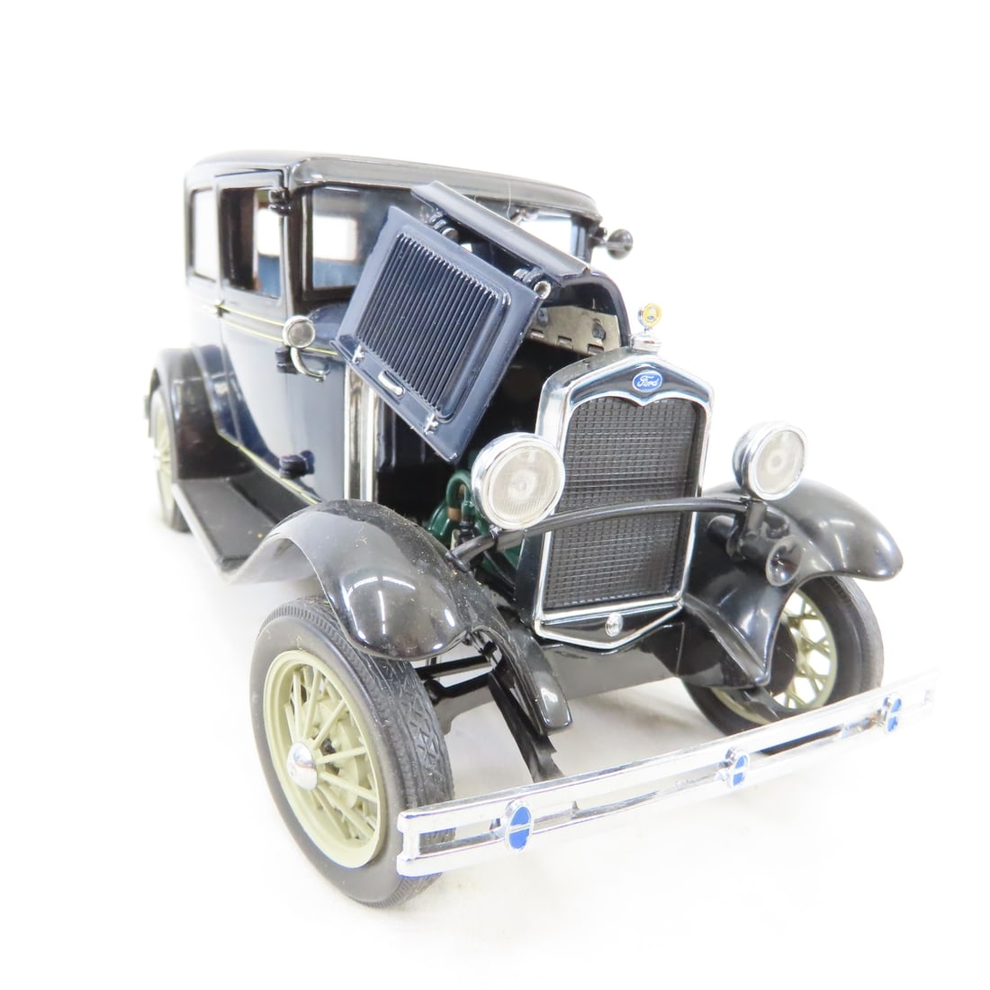 3 Motor City 1931 Ford Model A Variations - 11