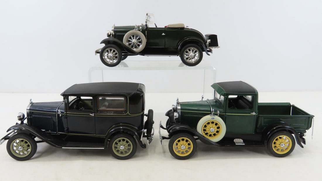 3 Motor City 1931 Ford Model A Variations: 3 Motor City 1931 Ford Model A Variations - 1/81 diecast, LOT SIZE: 14x9x5" 7 LBS All information and photos, which are part of the description, are intended to be as accurate as possible, but errors