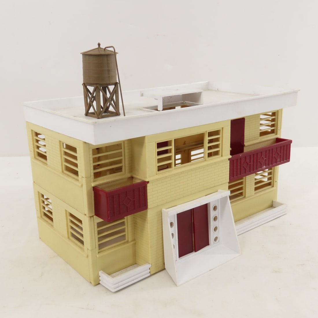 14 Plasticville & Other HO Scale Buildings & more - 9