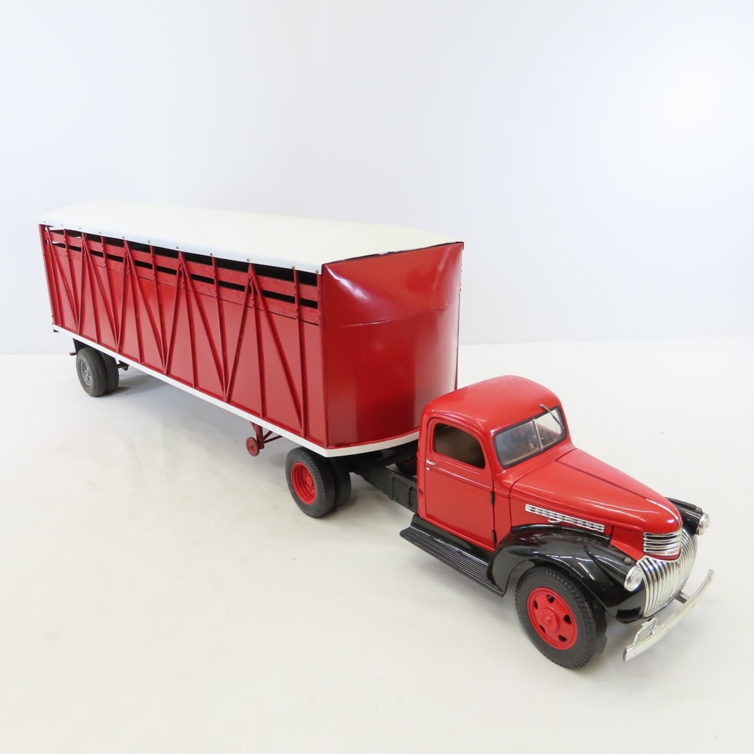 Custom 1941 Chevrolet Truck & Livestock Trailer - 7