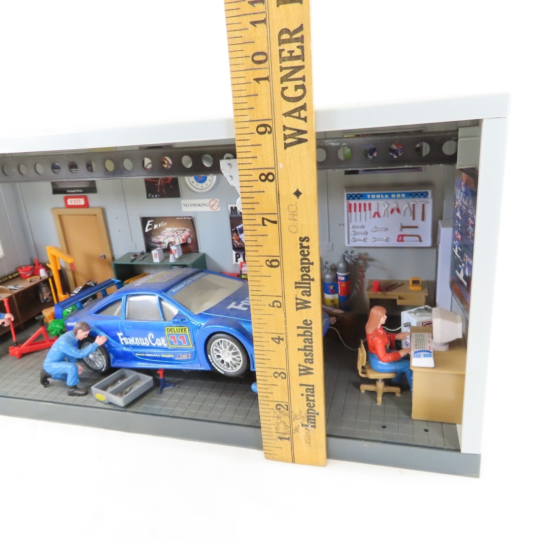 PlayGo Auto Service Center Diorama - 16