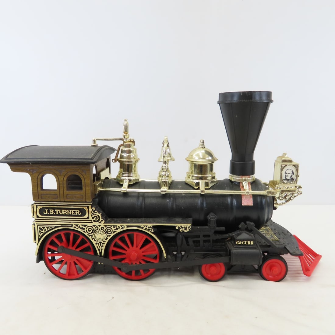 5 Piece Jim Beam Whiskey Train Decanter Set - 3