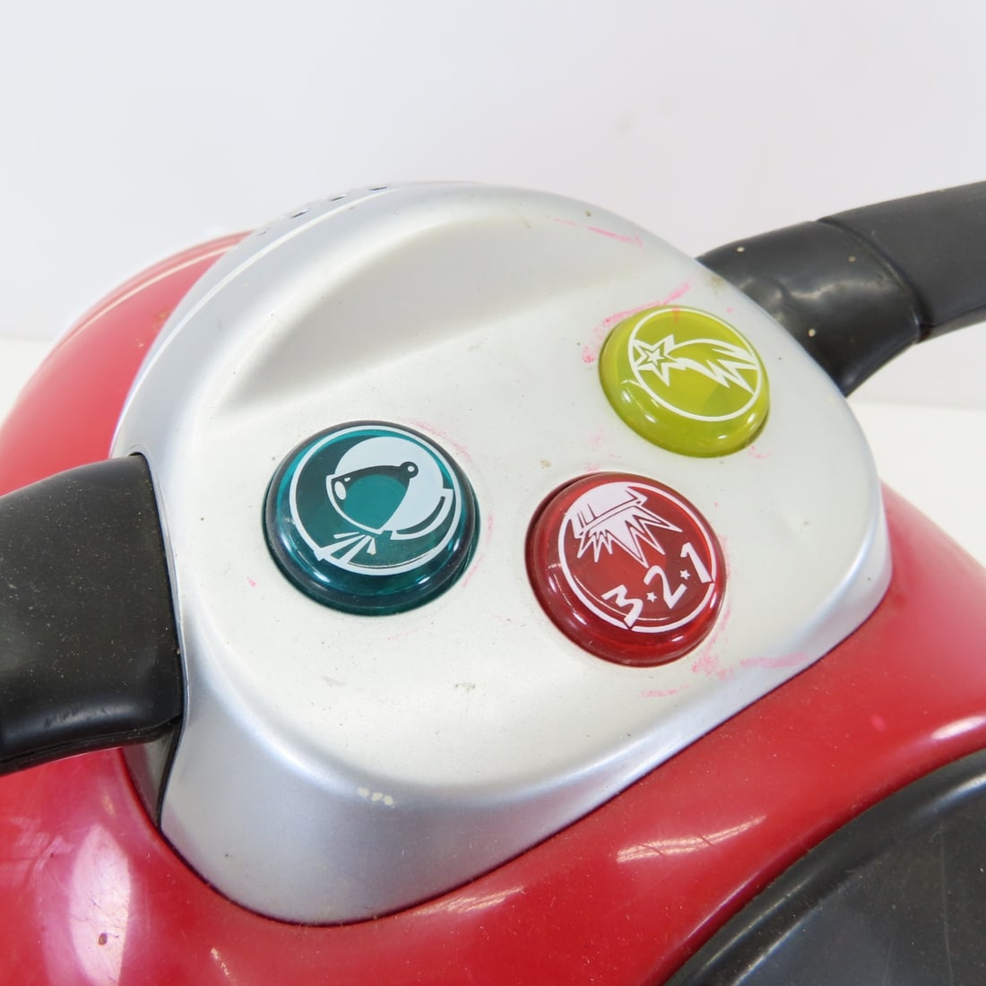 Radio Flyer Ride-On Retro Rocket - 13