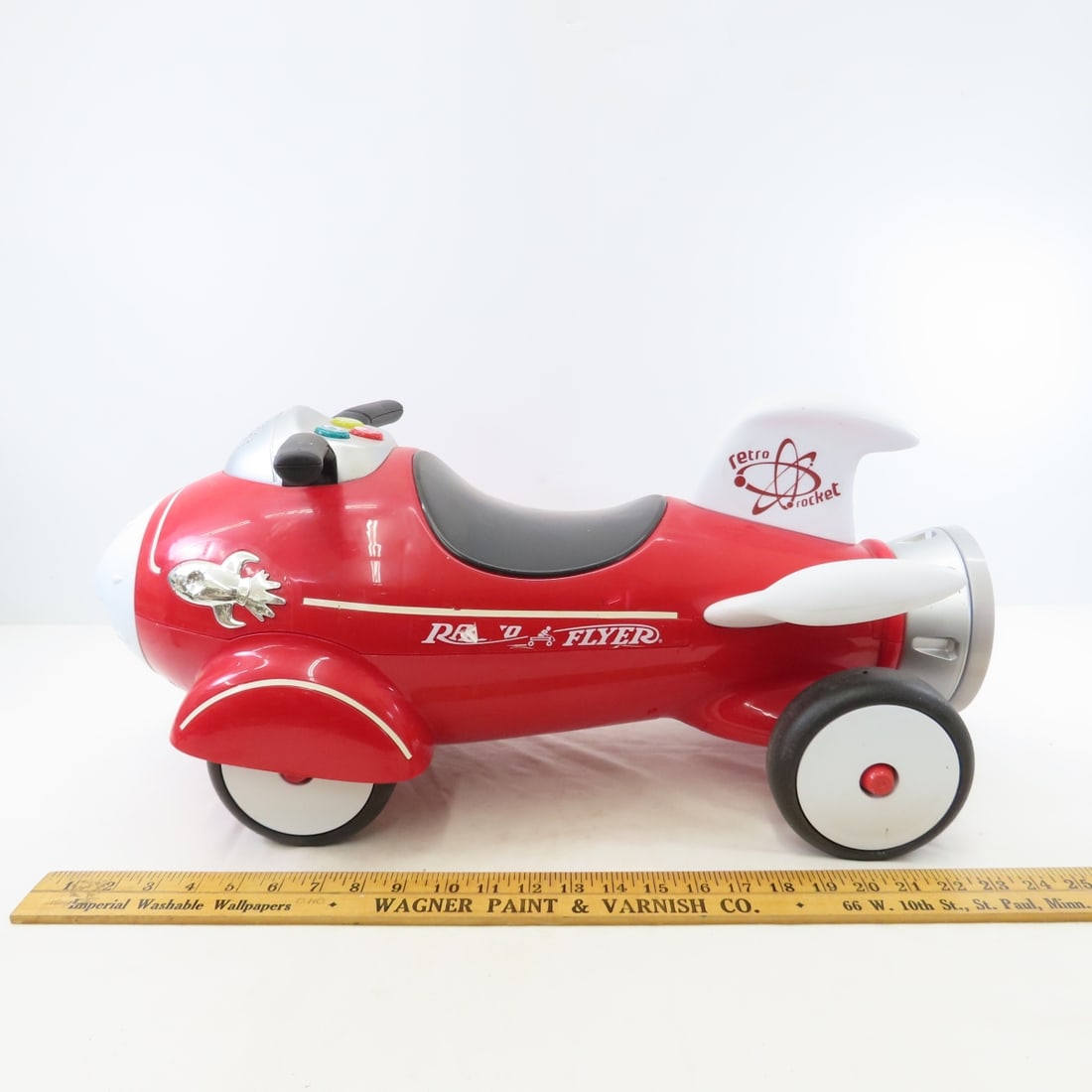 Radio Flyer Ride-On Retro Rocket - 2