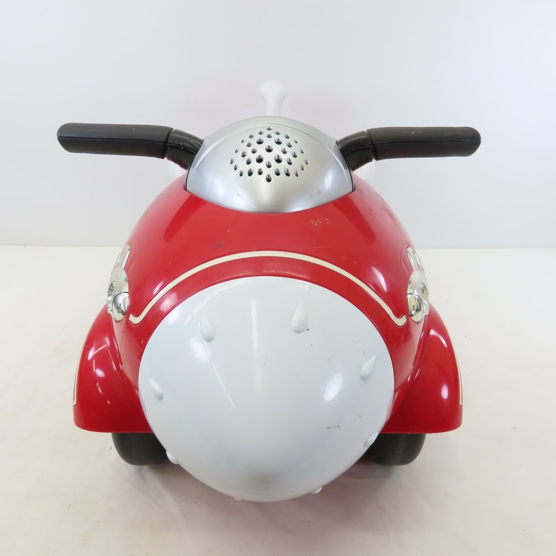 Radio Flyer Ride-On Retro Rocket - 5