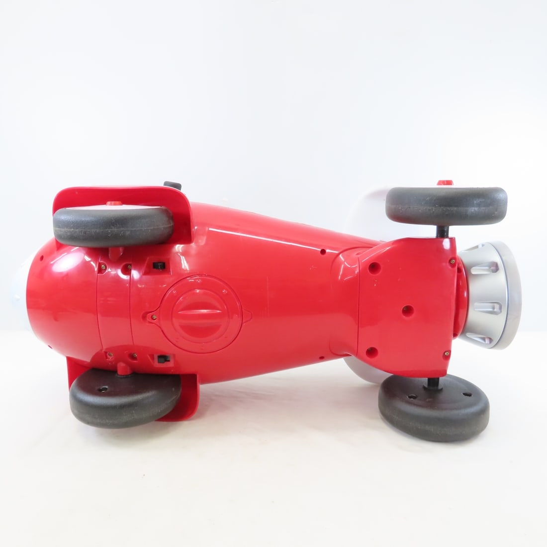Radio Flyer Ride-On Retro Rocket - 7