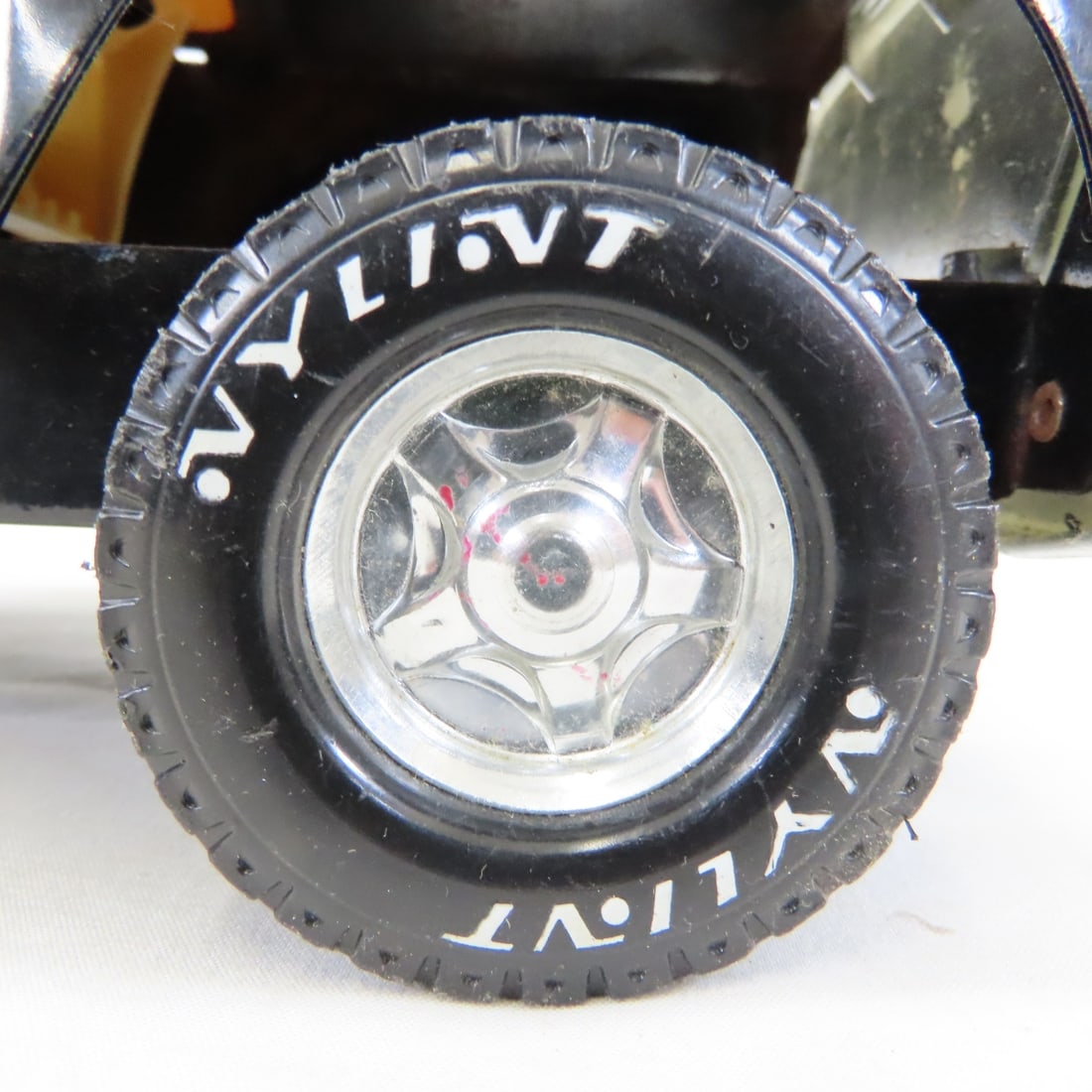 Nylint Overnight Express 1/24 Diecast Semi-Truck - 17
