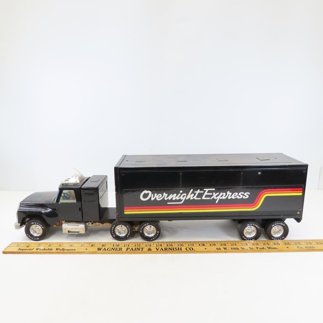 Nylint Overnight Express 1/24 Diecast Semi-Truck - 2