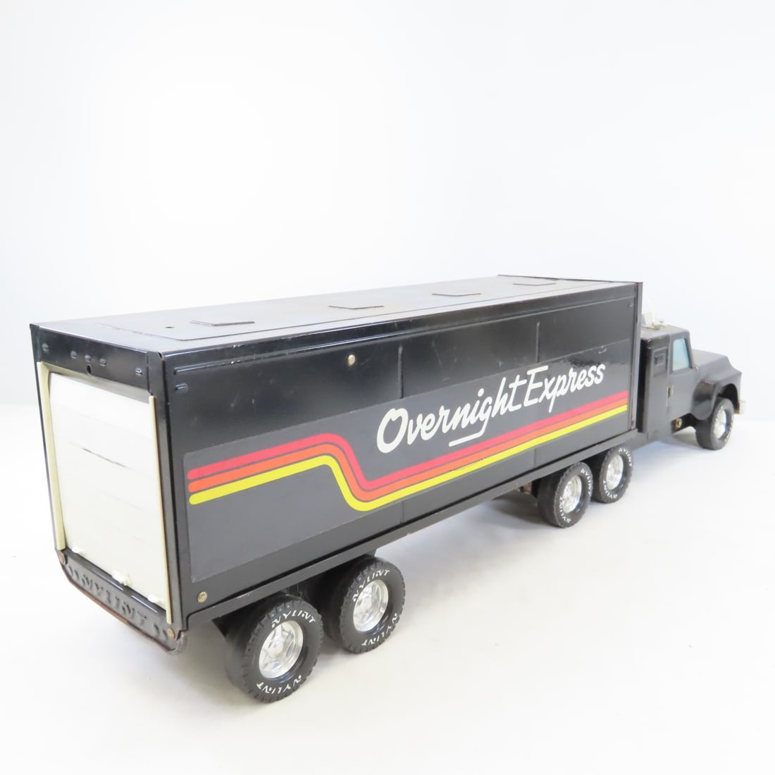 Nylint Overnight Express 1/24 Diecast Semi-Truck - 5