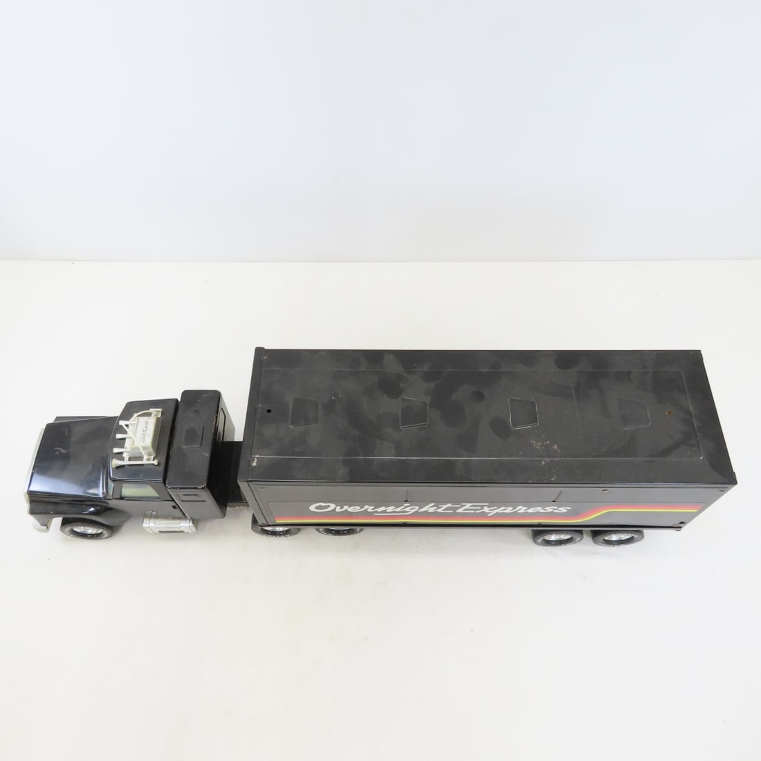 Nylint Overnight Express 1/24 Diecast Semi-Truck - 9