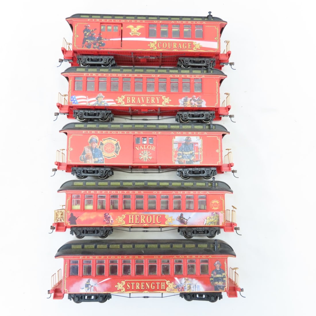 Bachmann Hawthorne Village Firefighters Heroes Exp - 10