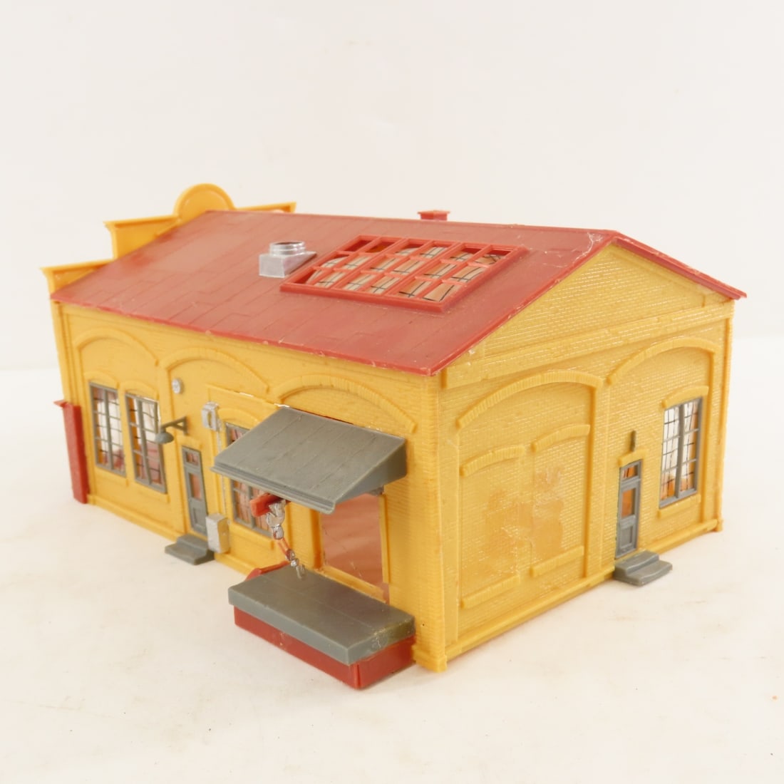 13 Plasticville & Other HO Scale Buildings - 3