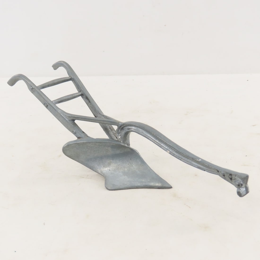 3 J Deere 1837 First Plow Models,1 by Herb Bothe - 15