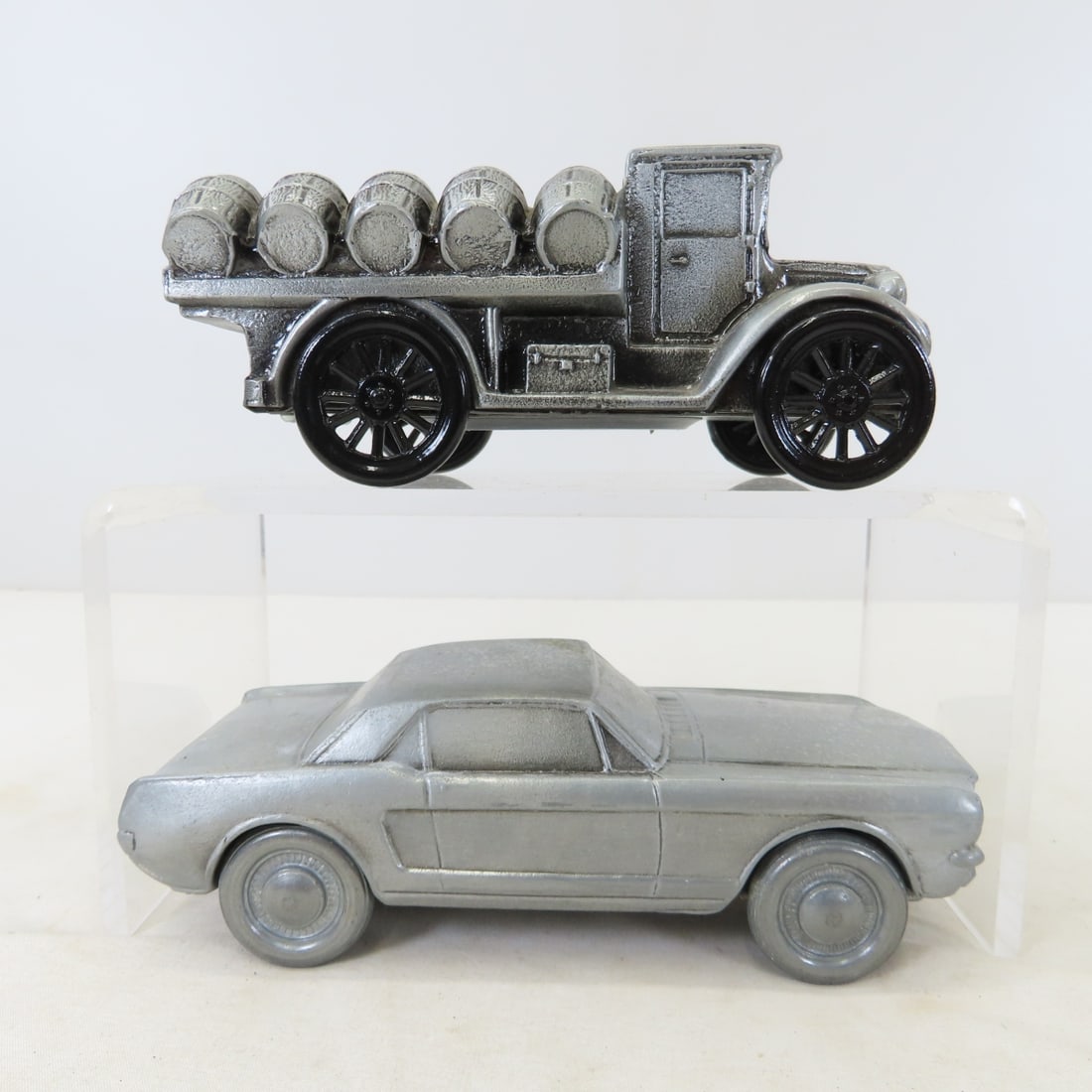 12 Liberty Classics, Gearbox & Other Car Banks - 3