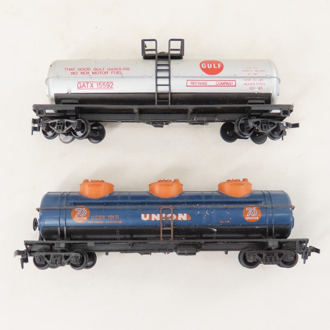 7 Life-Like, Tyco & other HO Scale Cars & Engines - 14