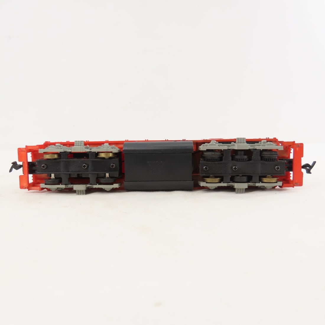 5 Mantua and Tyco HO Scale Engines and cars - 9