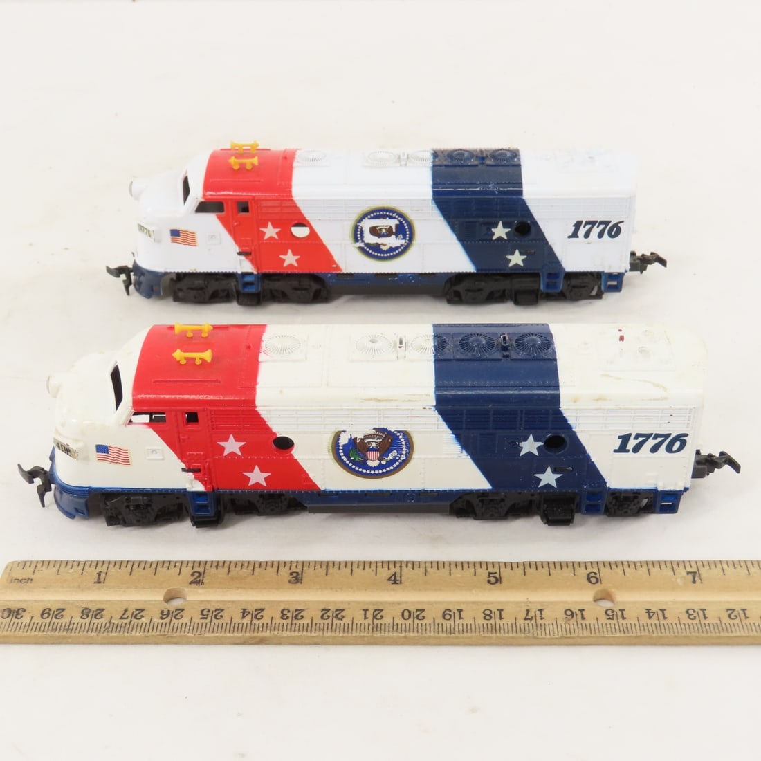 Mantua, 2 Tyco & Bachmann 1776 HO Train Engines - 19