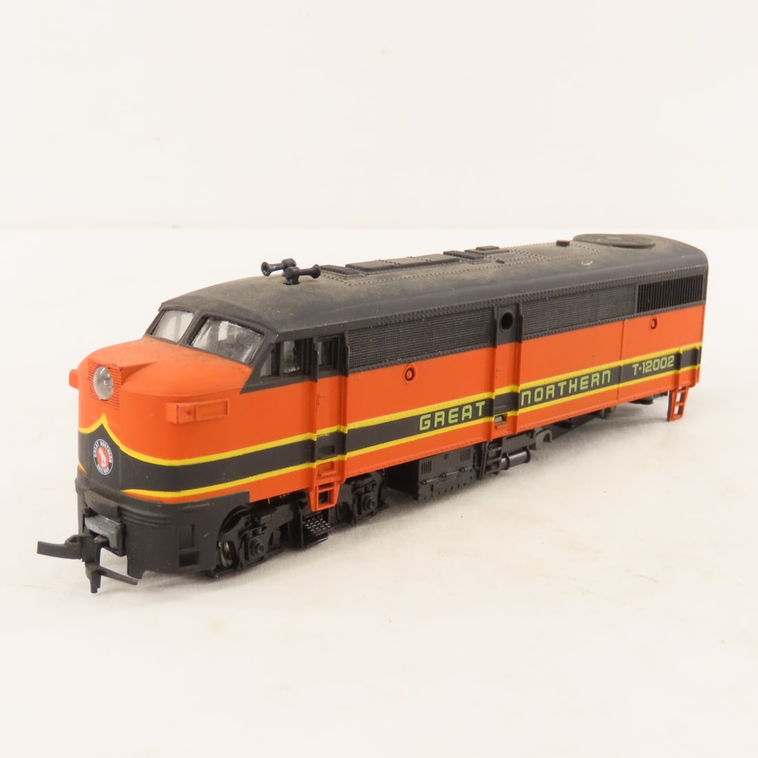 4 HO Scale Diesel Engines: Lionel, AHM, Bachmann - 13