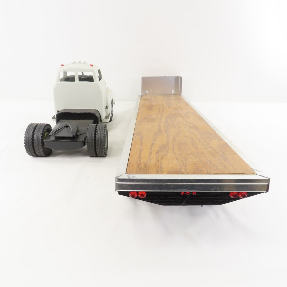 Repainted Marx Cab and Custom Flat Bed Trailer - 4