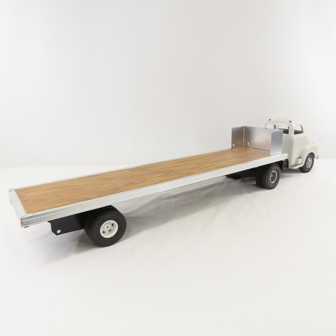 Repainted Marx Cab and Custom Flat Bed Trailer - 5