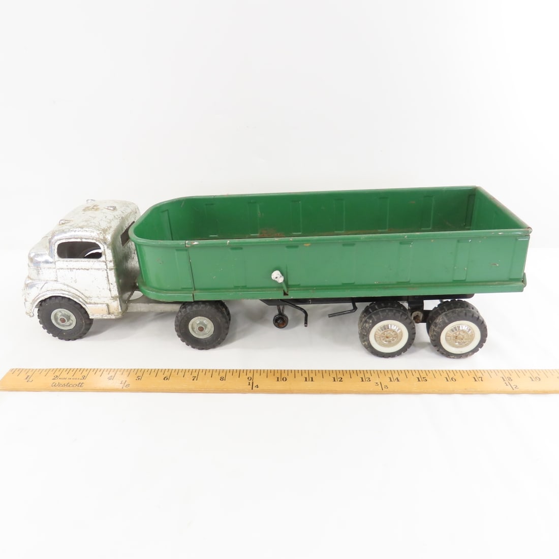 Structo, Hubley & Pressed Steel Toys - 2