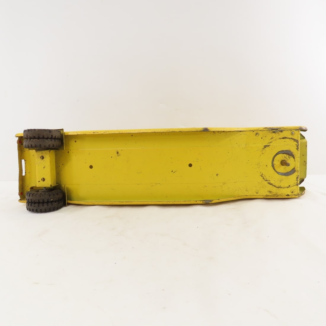 Vintage Tonka Pressed Steel Car Hauler - 14