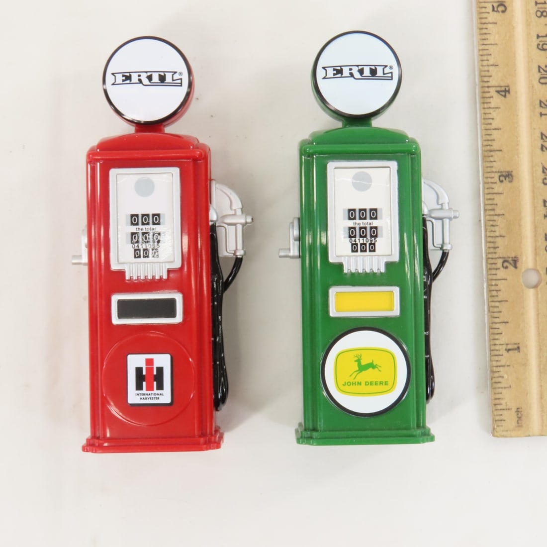 ERTL Miniature Cream Separators, Gas Pumps & More - 7