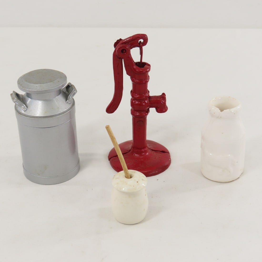 ERTL Miniature Cream Separators, Gas Pumps & More - 9