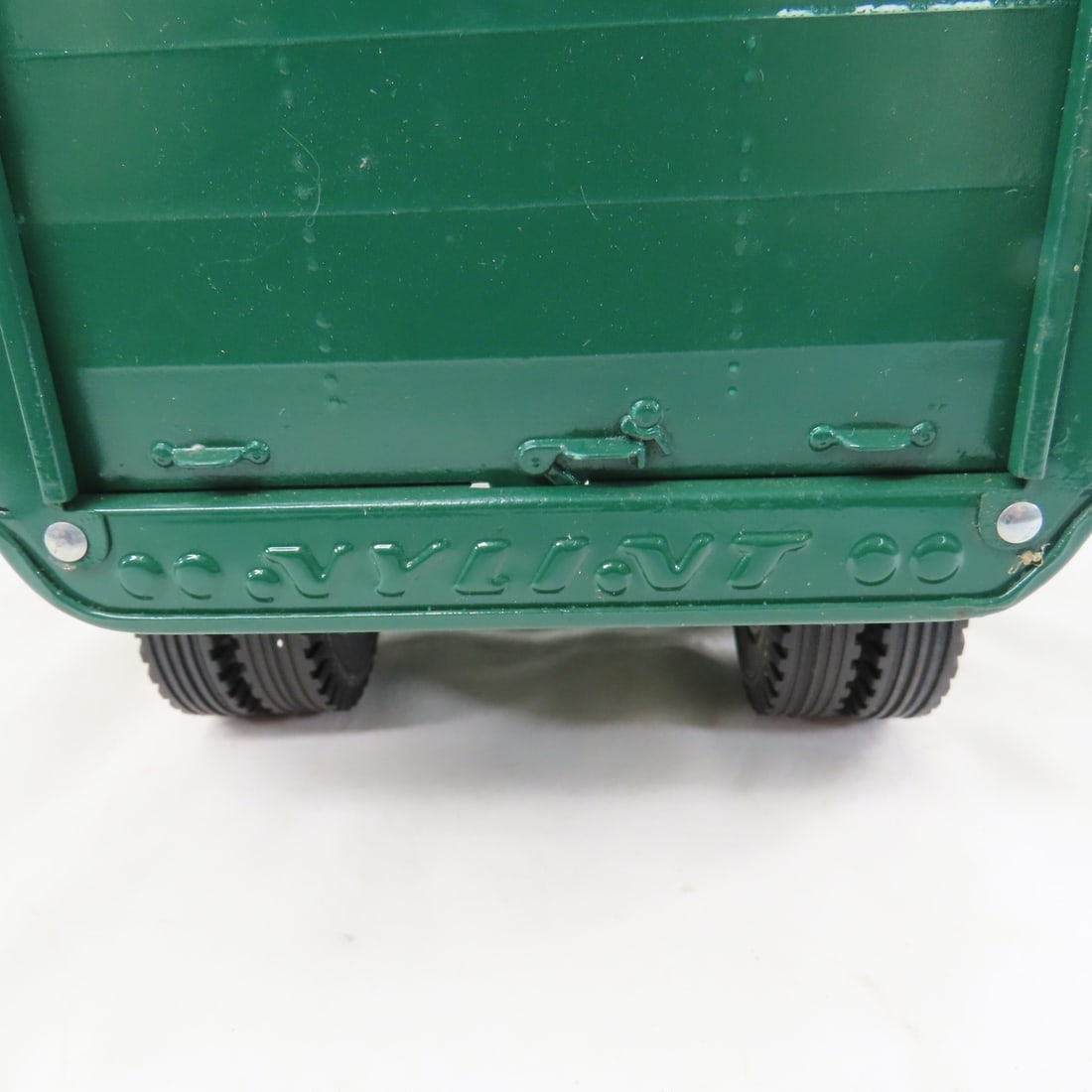 Customized GMC 550 Truck & Nylint Livestock Hauler - 16