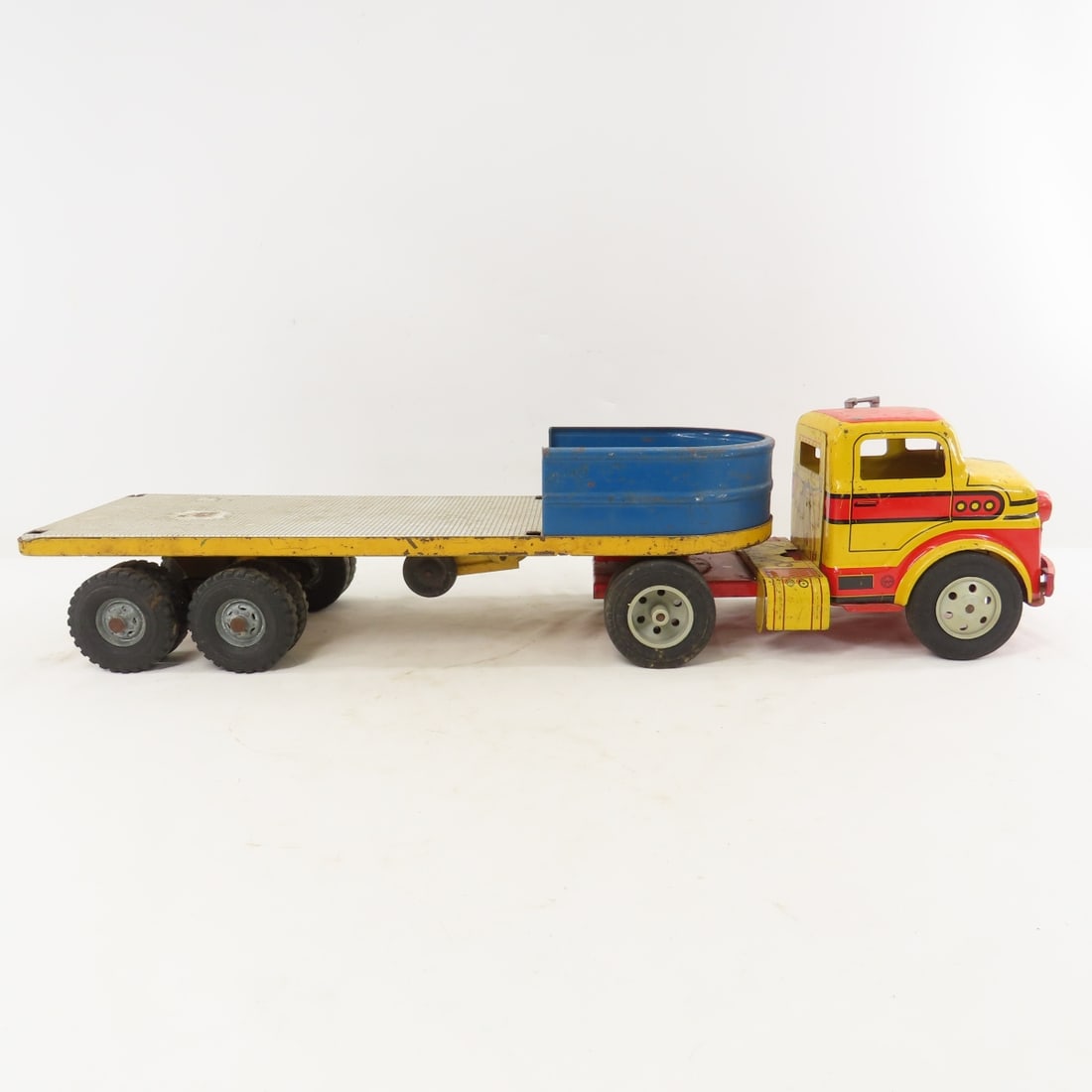 Marx Tin Litho Truck & Wyandotte Flat Bed Trailer - 6