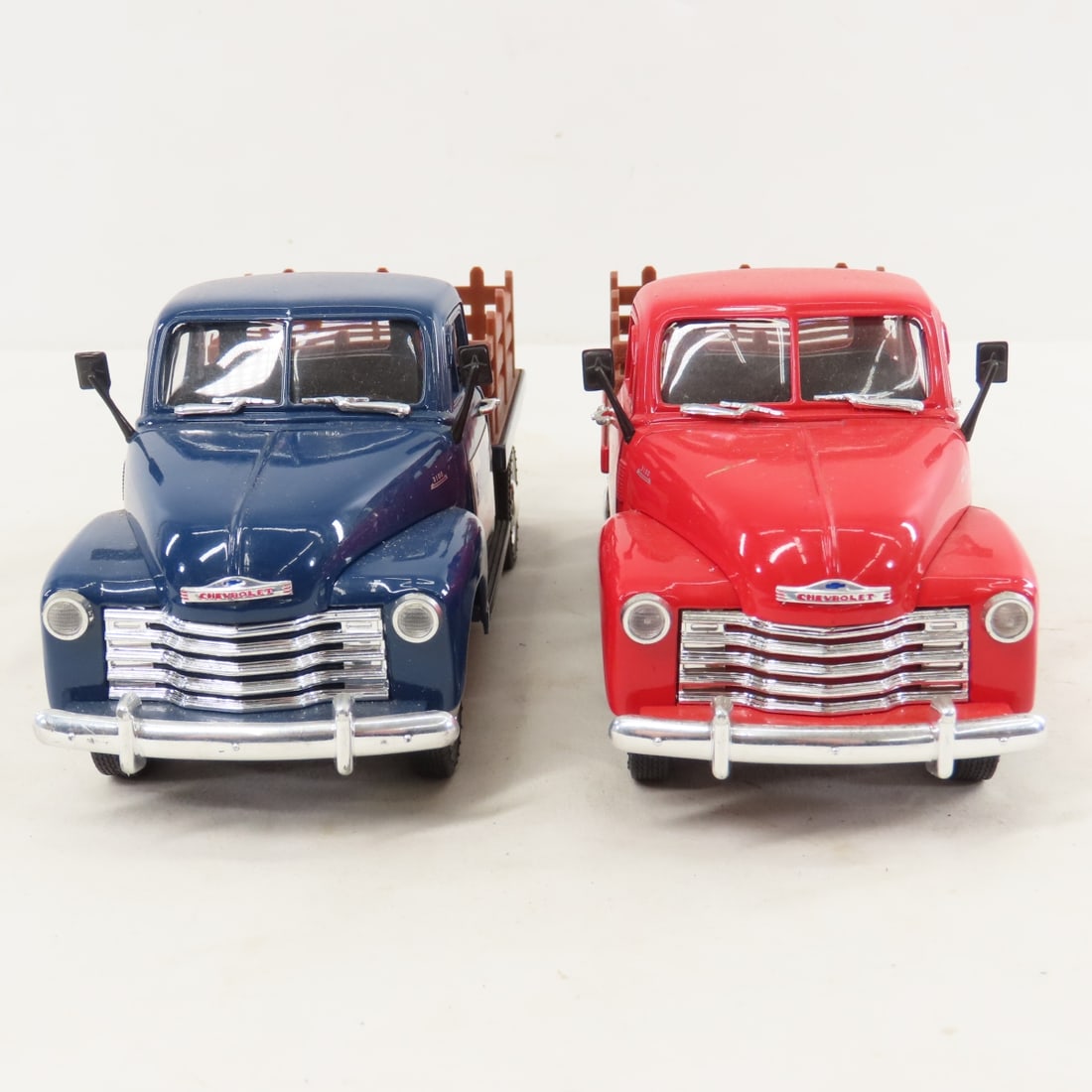 5 Truck Coin Banks & 3 1/24 Diecast Stake Trucks - 14