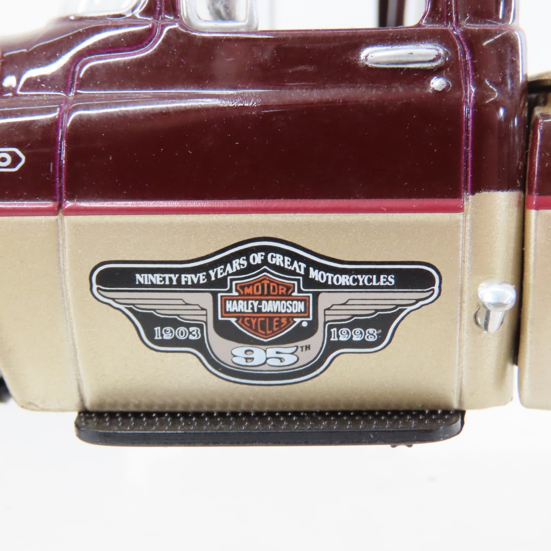 5 Truck Coin Banks & 3 1/24 Diecast Stake Trucks - 18