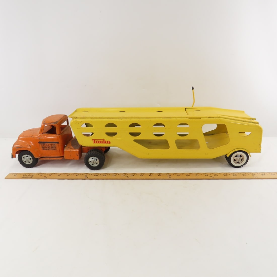 Vintage Tonka Pressed Steel Car Hauler - 2