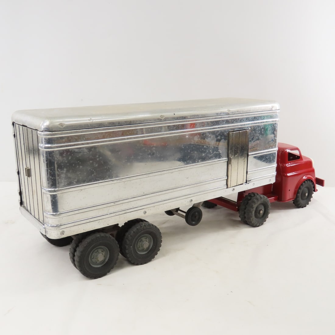 Custom Tractor Cab & Wyandotte Trailer - 5