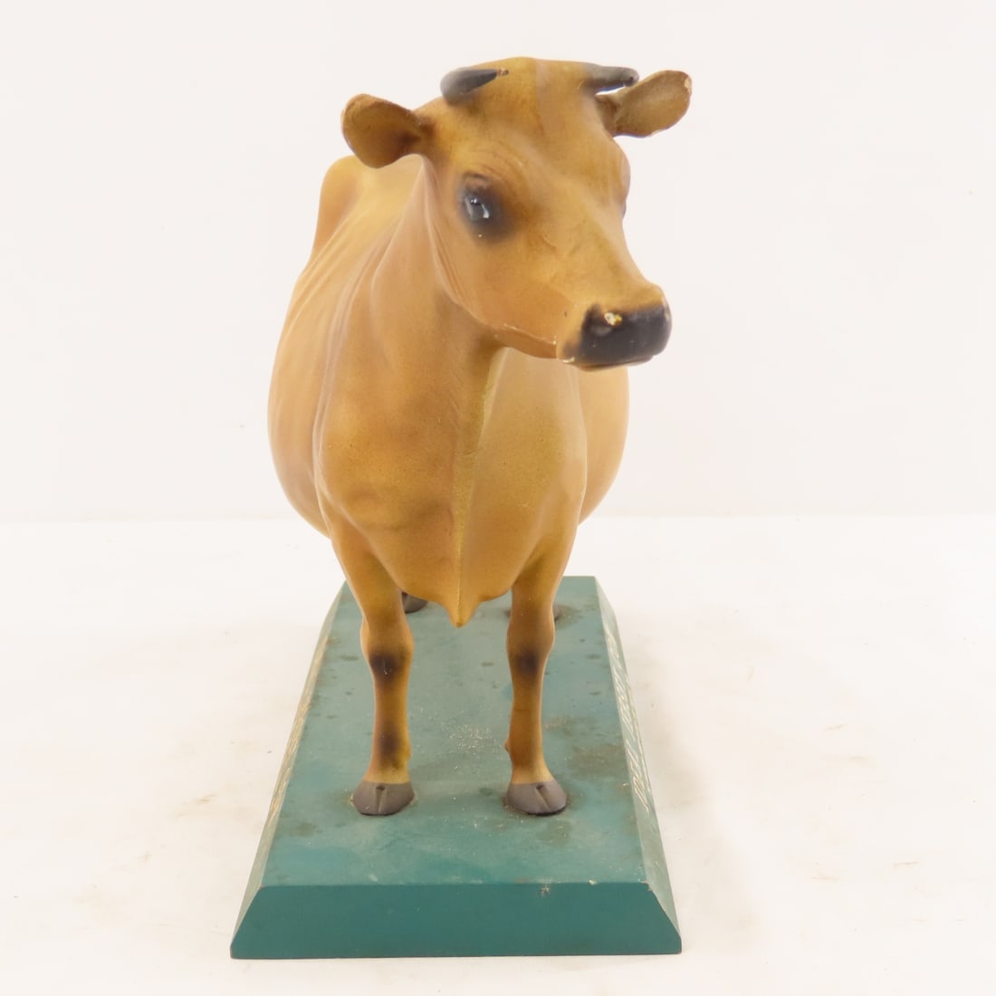Display Masters Ideal Jersey Cow Sculpture - 8