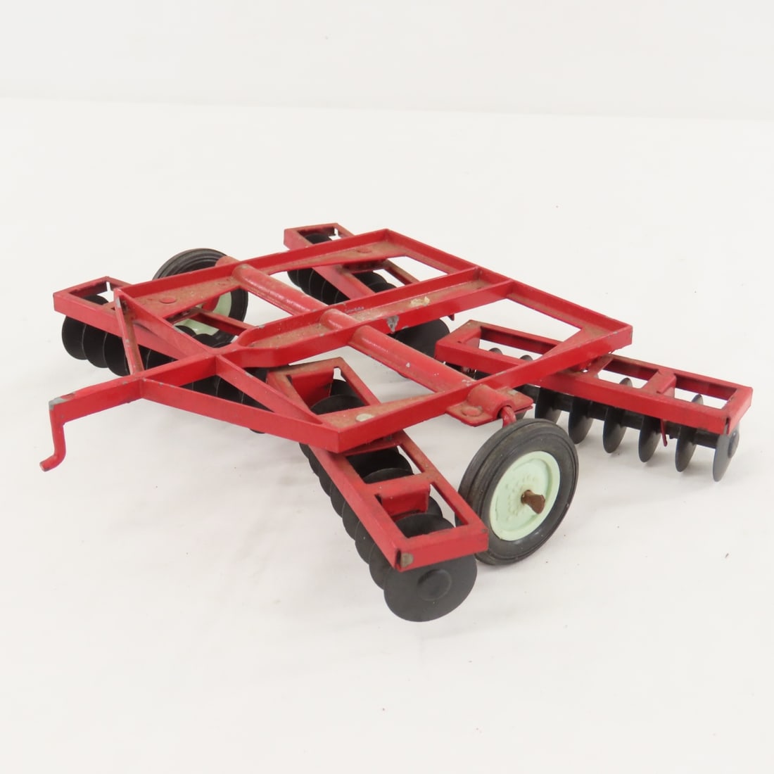 ERTL International 404 Tractor & Implements - 19