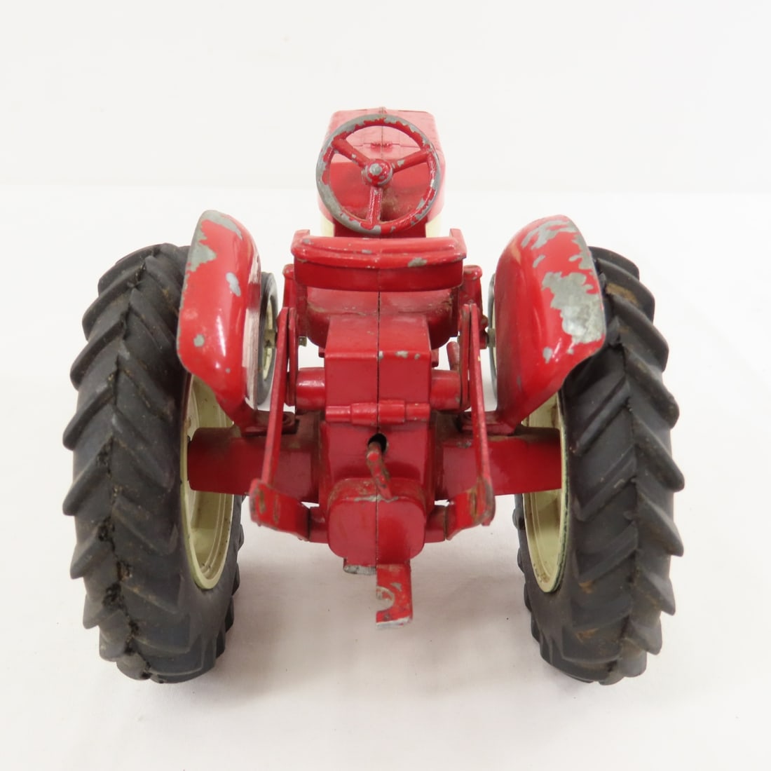 ERTL International 404 Tractor & Implements - 3