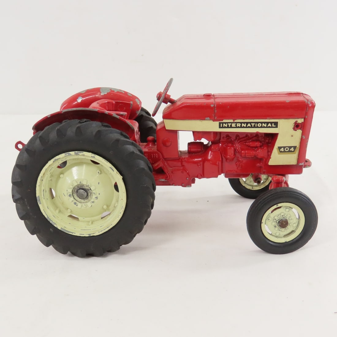 ERTL International 404 Tractor & Implements - 4