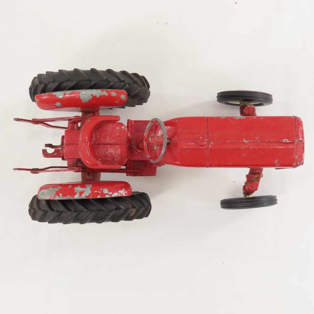 ERTL International 404 Tractor & Implements - 6