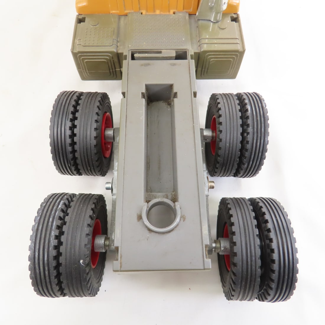 ERTL McClinton-Anchor Tractor & Swift Trailer - 14