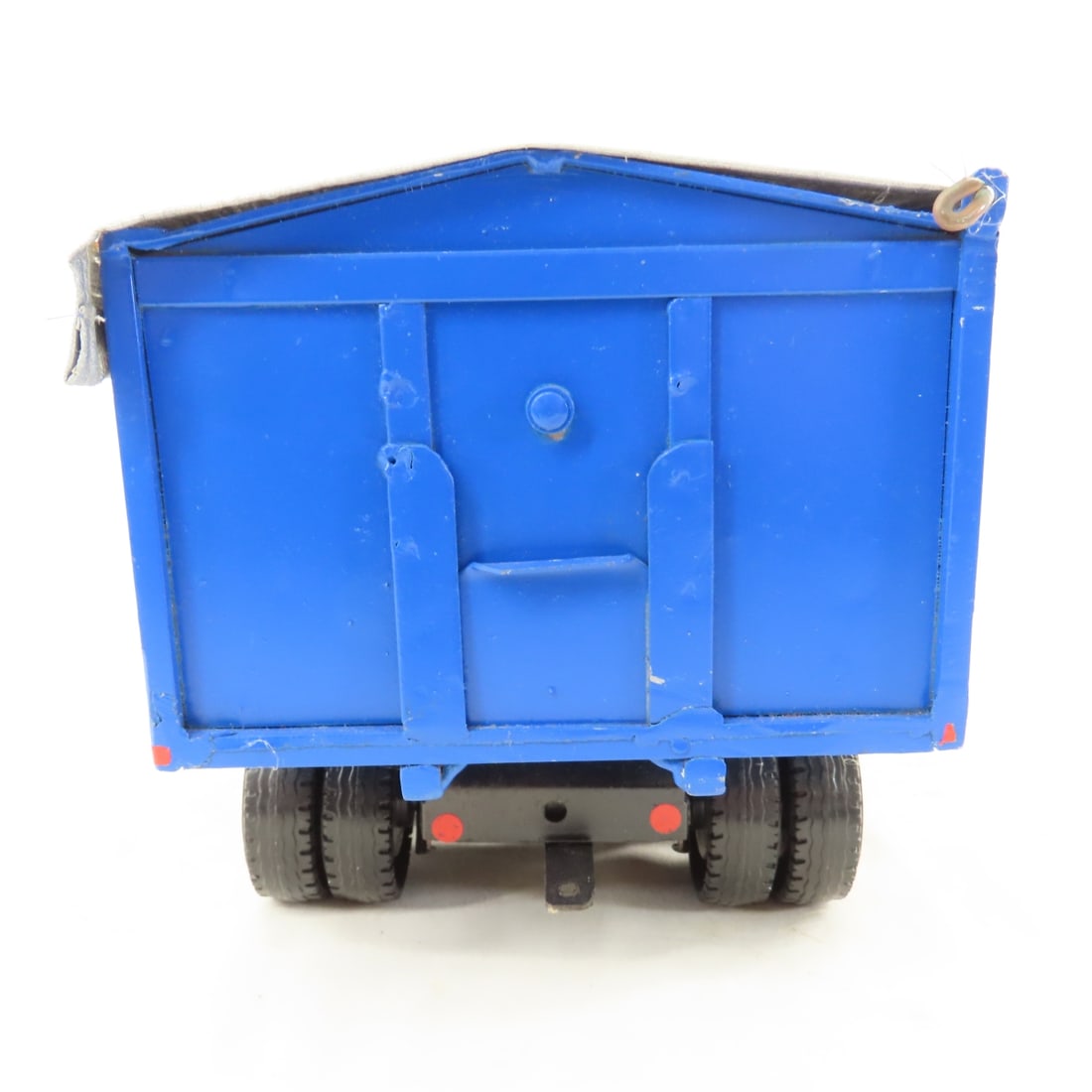 Custom Nylint Freightliner Grain Hauler - 4