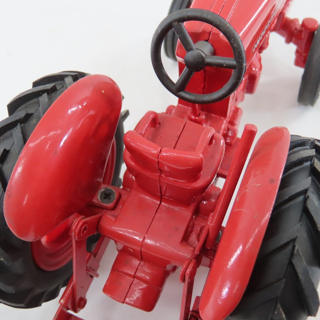 Unmarked Custom International 300 Utility Tractor - 13