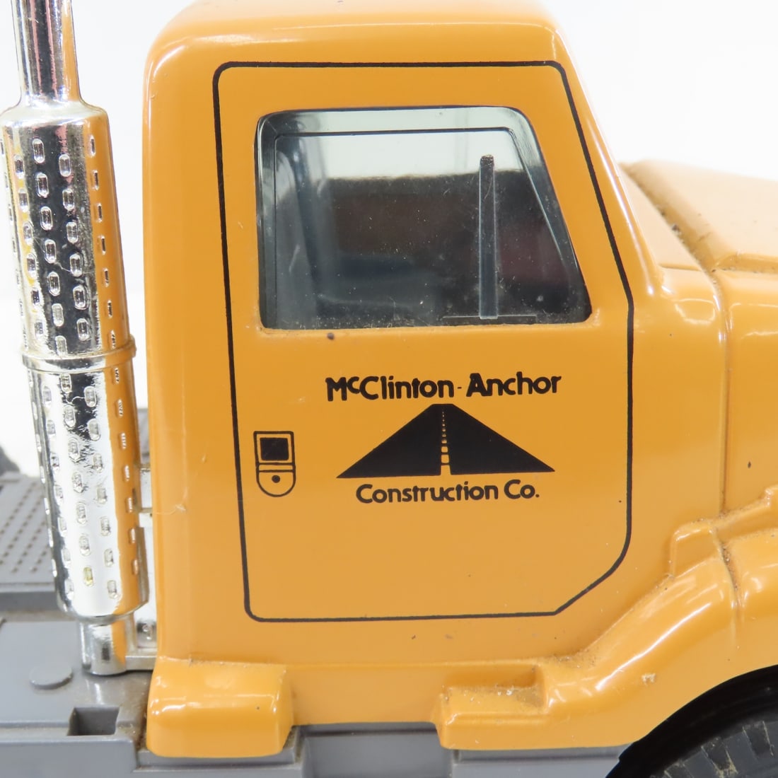 ERTL McClinton-Anchor Tractor & Custom Flat Bed - 12