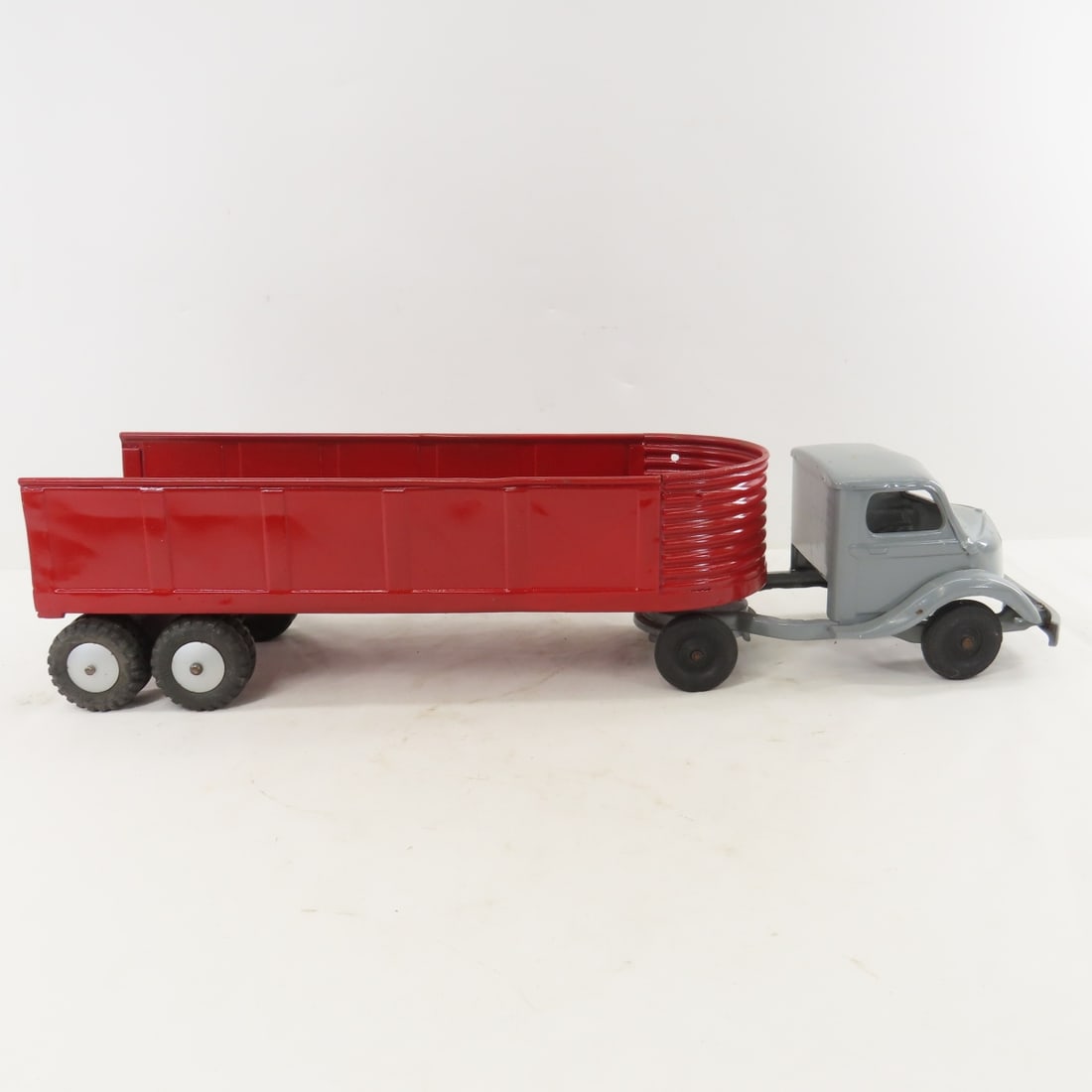 Repainted Kingsbury Truck with Structo Trailer - 6