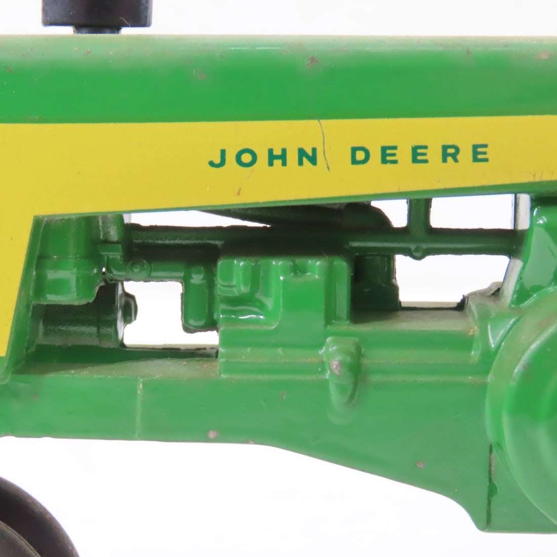 ERTL JD NF Tractor & 220 Power-Flex Folding Disc - 13