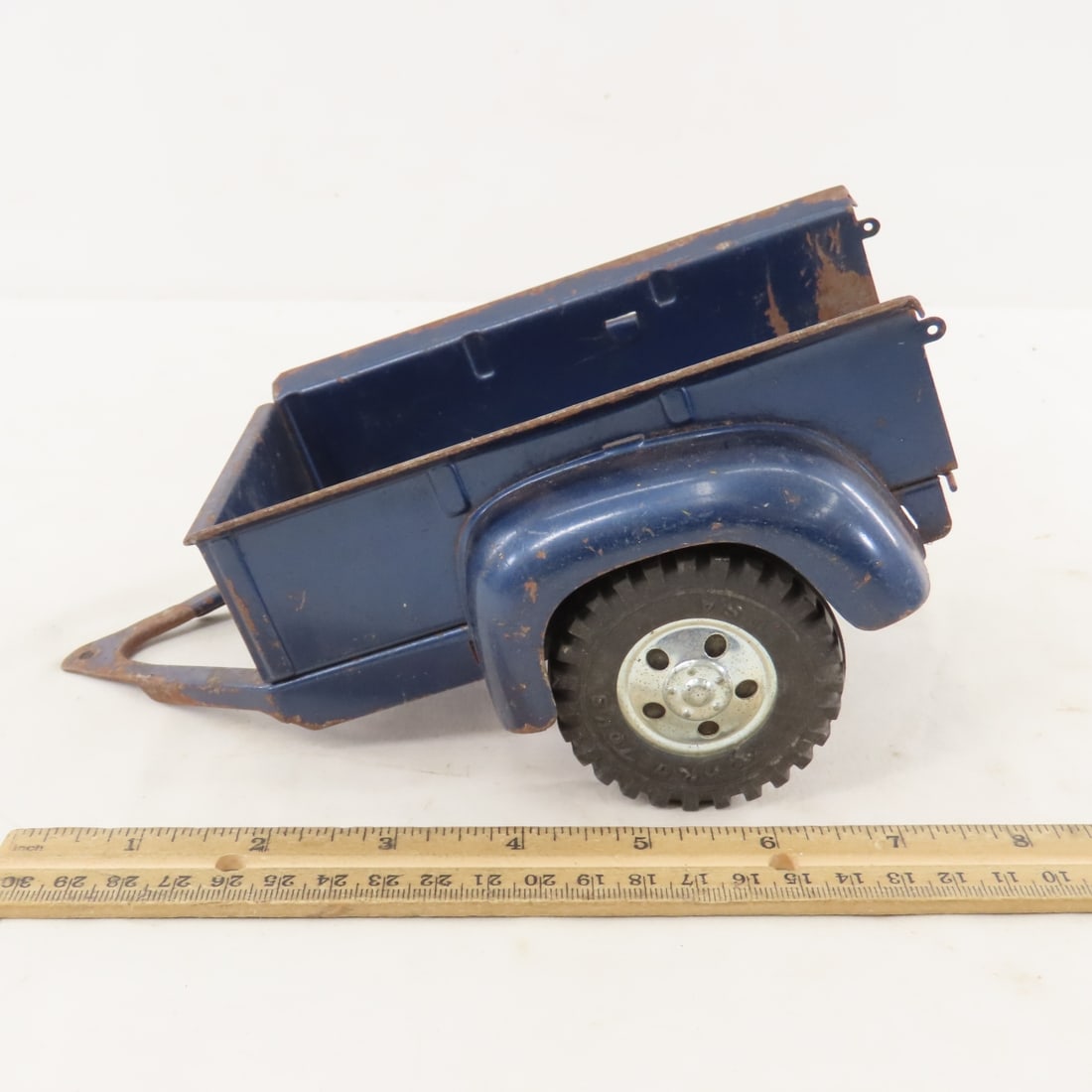 3 Vintage Tonka 1/18 Diecast Trailers - 19