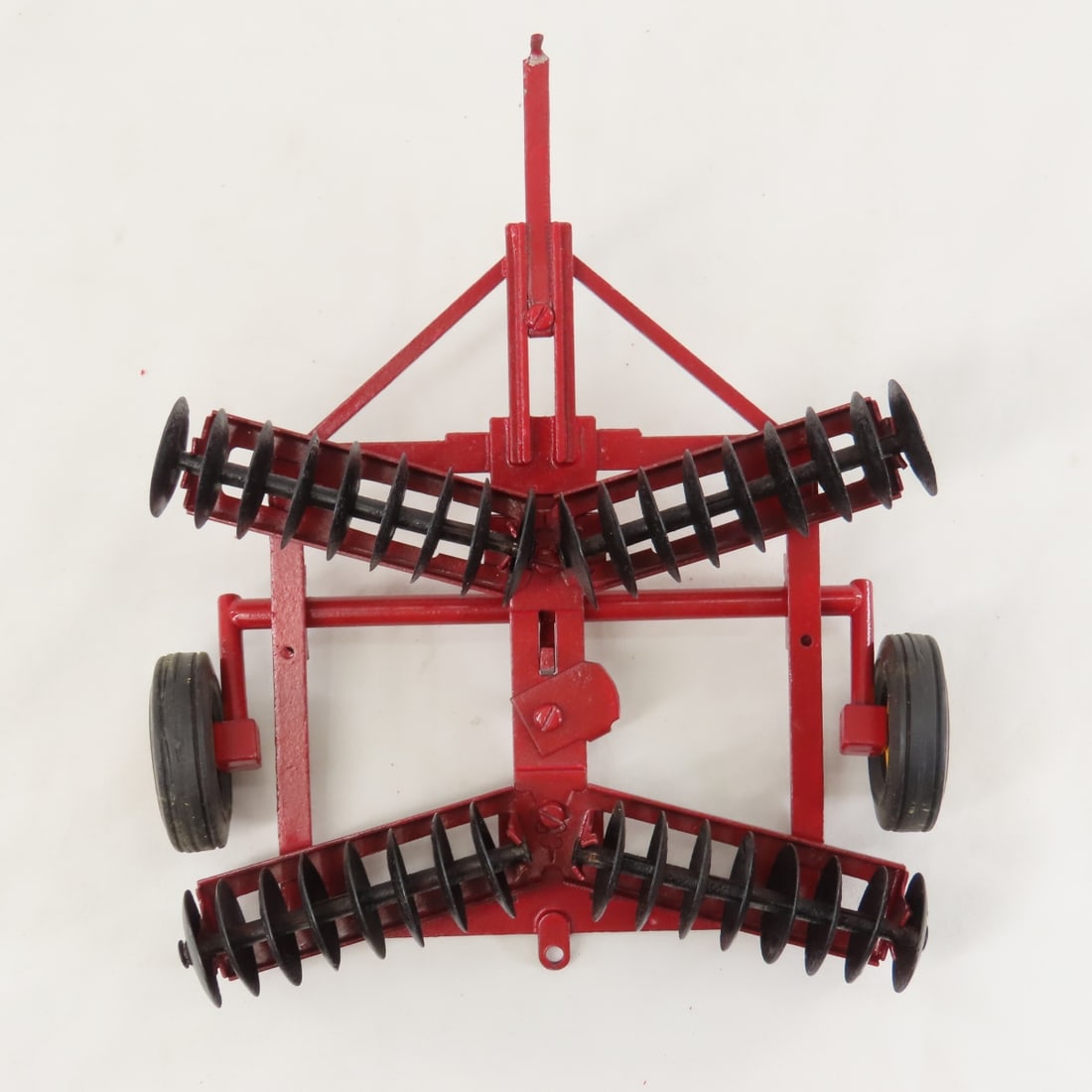 Reuhl Products Massey-Harris Wagon & Disc Harrow - 18
